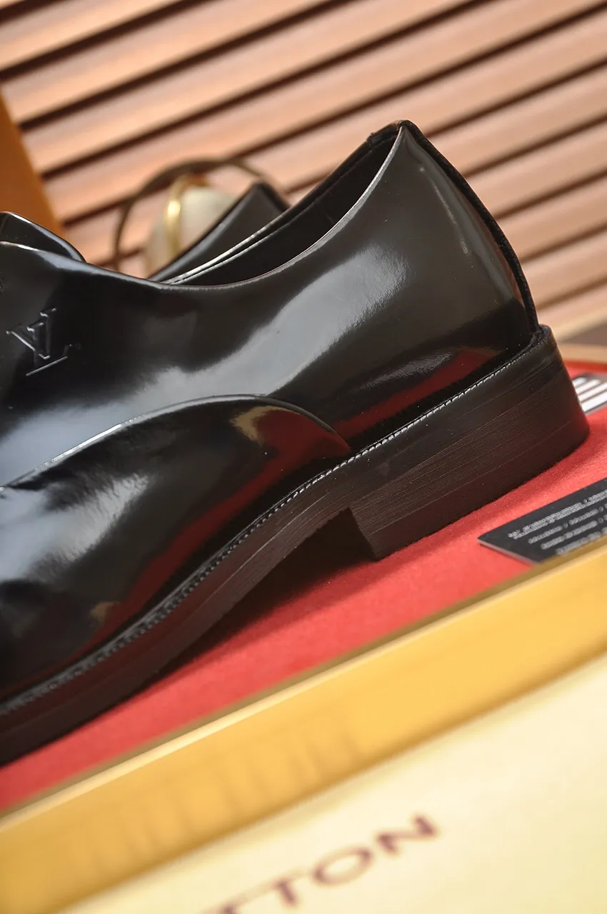 Men's shoes💰460💶【LOUIS VUITTON】(sheepskin lining) new cowhide LV formal shoes🎩🎩❗️🆘made one to one at the counter🎩original quality, imported cowhide upper➕full sheepskin lining➕original rubber outsole, {high quality visible}👣Size: 38-45 (45 custom-made)